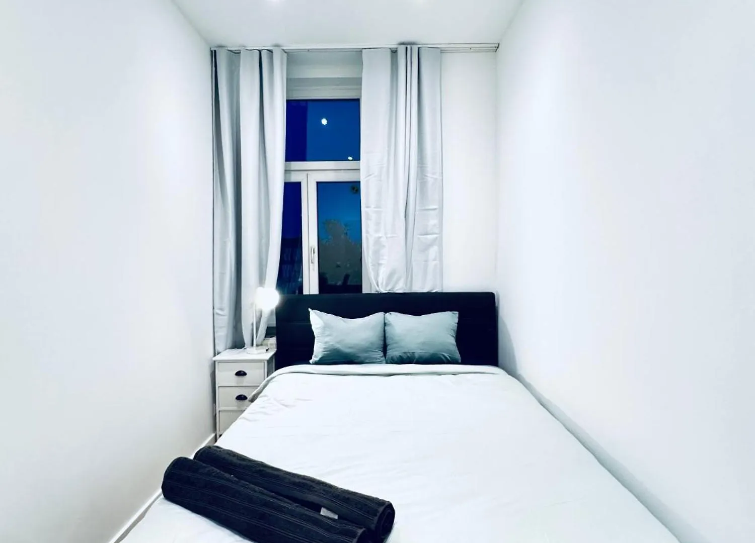 Comfy & Cozy 4Br Shared Apt Next To Kaufpark Alterlaa Vienna Apartment