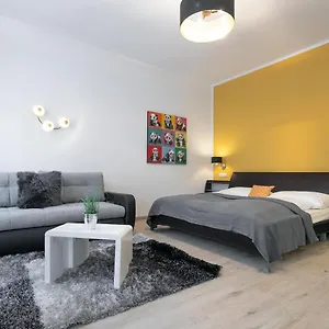 Wf-apartment Westbahnhof Вена