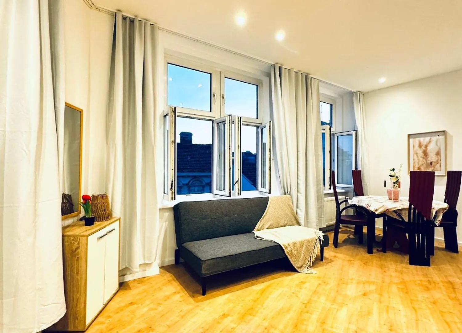 Comfy & Cozy 4Br Shared Apt Next To Kaufpark Alterlaa Vienna Apartment