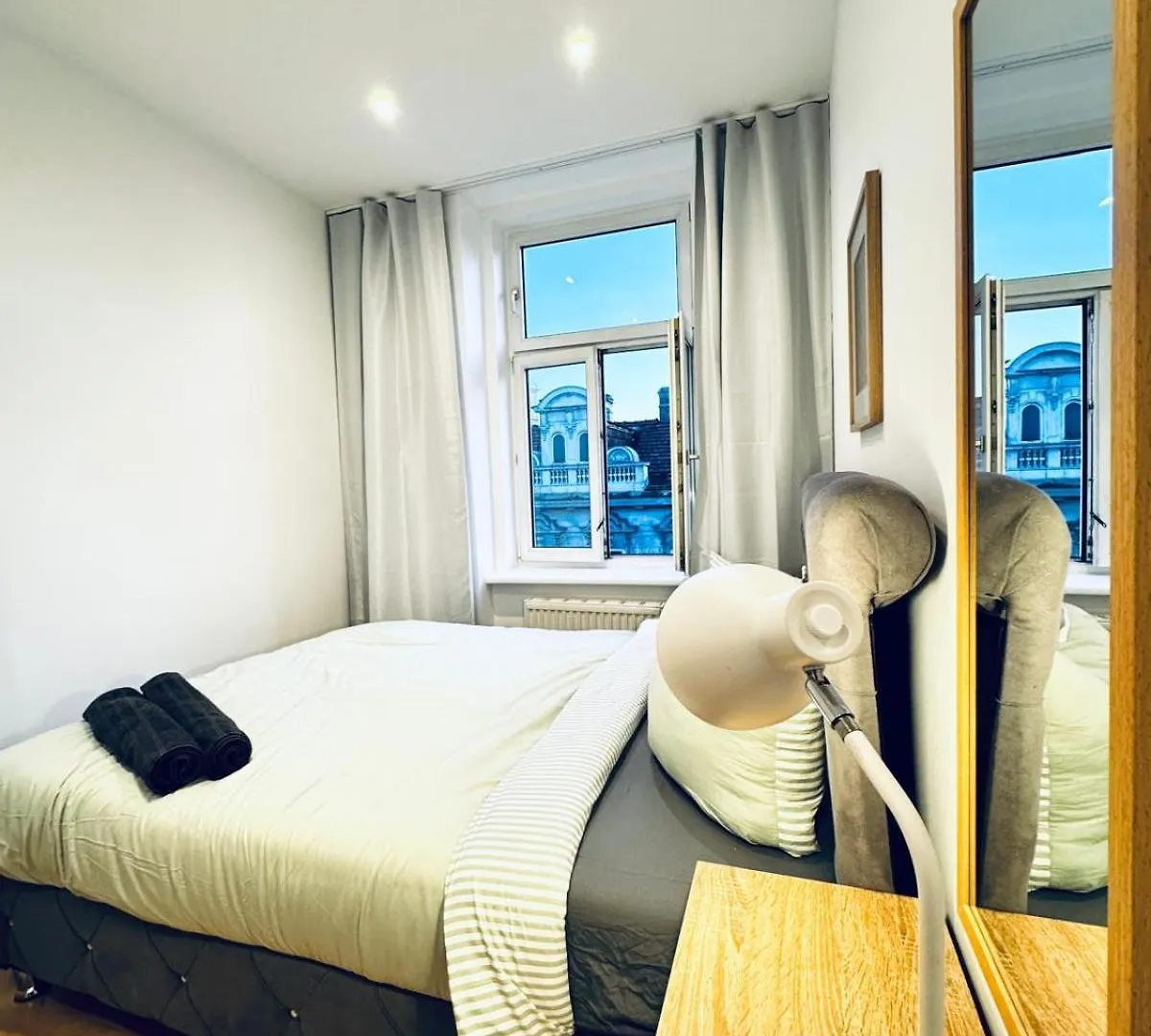 Comfy & Cozy 4Br Shared Apt Next To Kaufpark Alterlaa Vienna Apartment