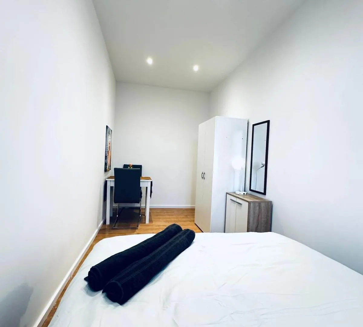 Comfy & Cozy 4Br Shared Apt Next To Kaufpark Alterlaa Vienna Apartment
